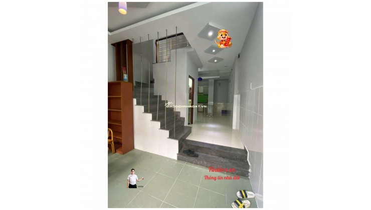 Cho thuê nhà Bùi Đình Túy, P.24, 1 trệt, 2 lầu, ST, Đủ NT, 16.5tr